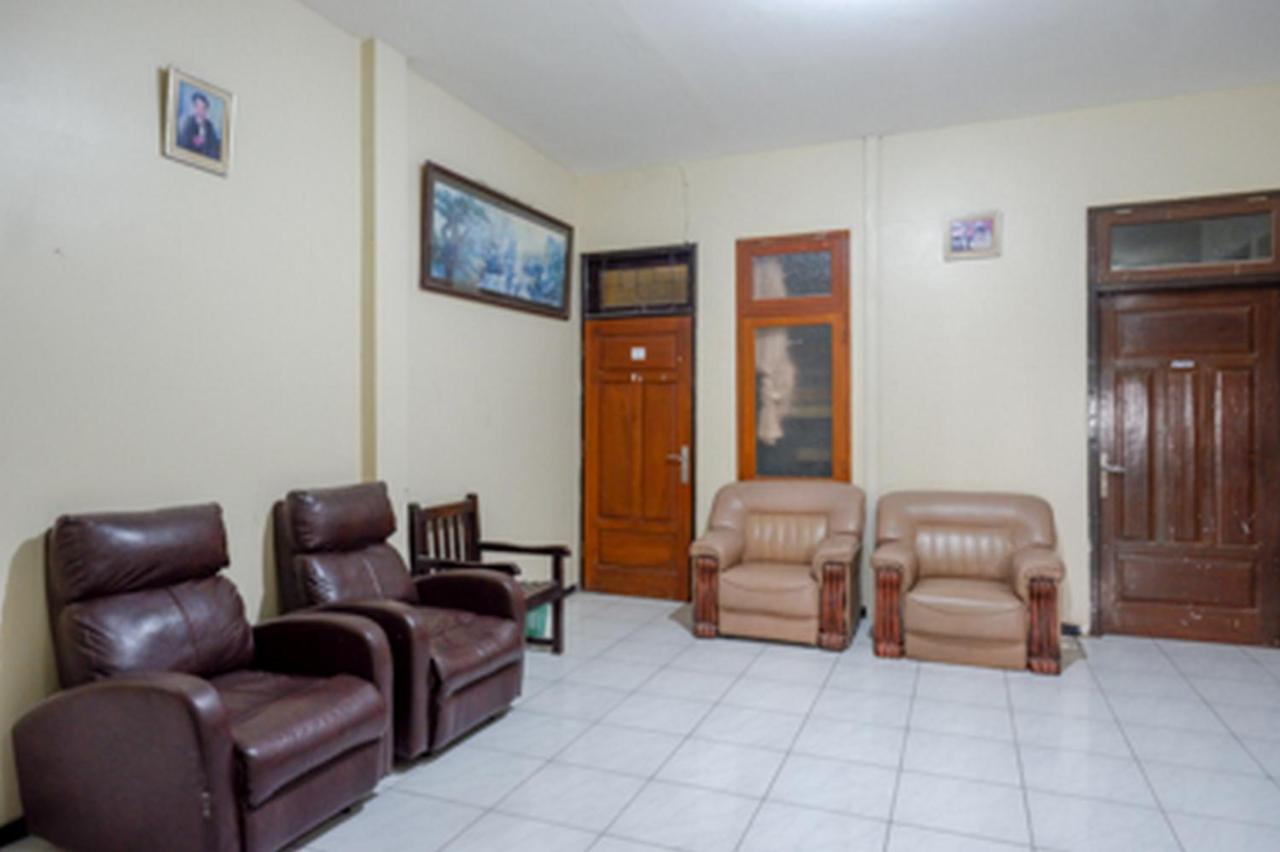 Hotel Reddoorz Near Rsud Kudus Exteriér fotografie
